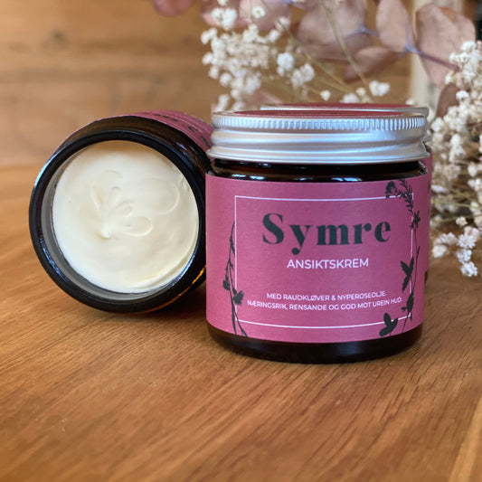 Ansiktskrem med raudkløver, nyperoseolje og rosegeranium – til urein hud og aldrande hud